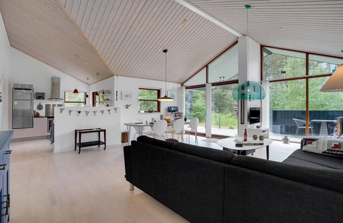 Aalbaek House | 3 bedroom amazing home in ålbæk