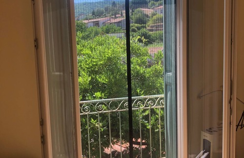 Arles-sur-Tech House | 3-bedroom apartment in the heart of a medieval village in Vallespir (Pyrenees).