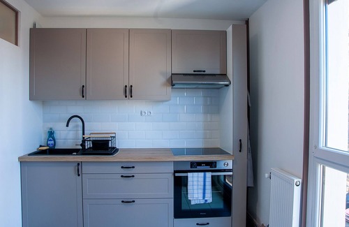Annemasse Apartment | 3-Bedroom Apartment for 6 People - Near Geneva - 2 Stars