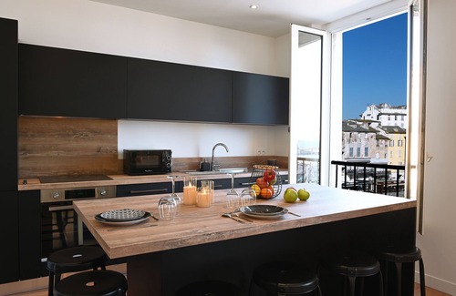 Bastia Apartment | 3 Bedroom Apartment in Bastia