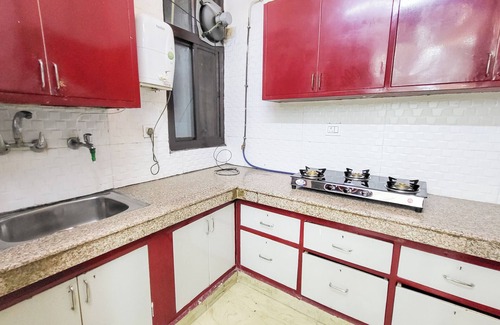 Pashim Vihar Apartment | 3-bedroom apartment in marvelous Delhi with WiFi, AC