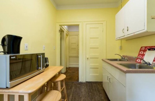 Crown Heights Apartment | 3-bedroom apartment in delightful Brooklyn