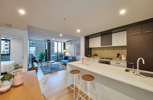 Southbank Apartment | 3-Bedroom Apartment: Walk to Eureka Skydeck, Crown Casino, Queen Victoria Garden