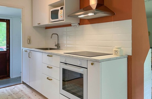 Torne House | 3 bedroom awesome home in Lönashult
