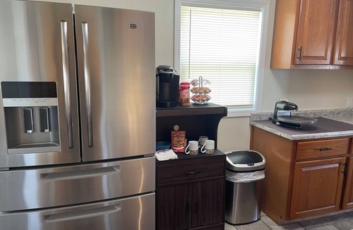 Bay View House | 3 bedroom Bayview house. Located in quiet residential area.