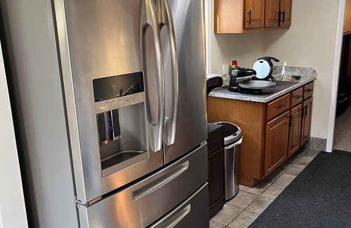 Bay View House | 3 bedroom Bayview house. Located in quiet residential area.