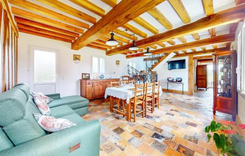 Haudricourt Au Bois House | 3 Bedroom Beautiful Home In Haudricourt