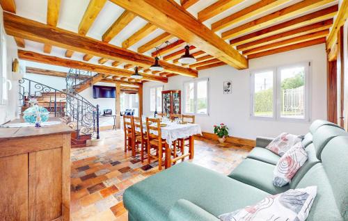 Haudricourt Au Bois House | 3 Bedroom Beautiful Home In Haudricourt