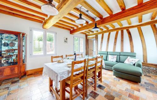 Haudricourt Au Bois House | 3 Bedroom Beautiful Home In Haudricourt
