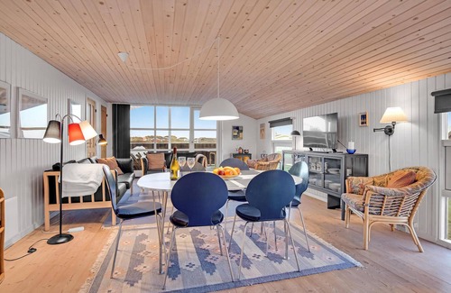 Lonstrup House | 3 bedroom beautiful home in Hjørring