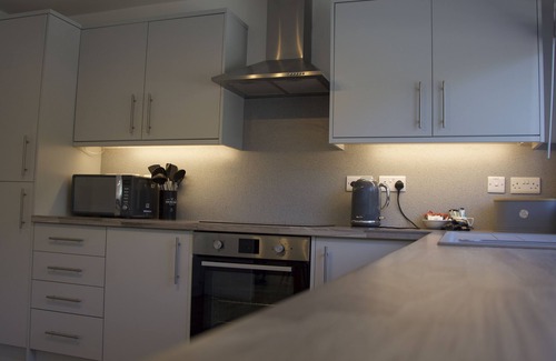 Monyash House | 3 Bedroom, Bright and Airy Bungalow in Monyash Village sleeps 6