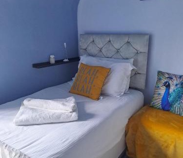 Coldharbour Apartment | 3 bedroom Brixton Apartment