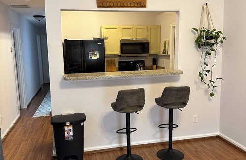 Union City House | 3-bedroom bungalow in peaceful Union City with AC, WiFi