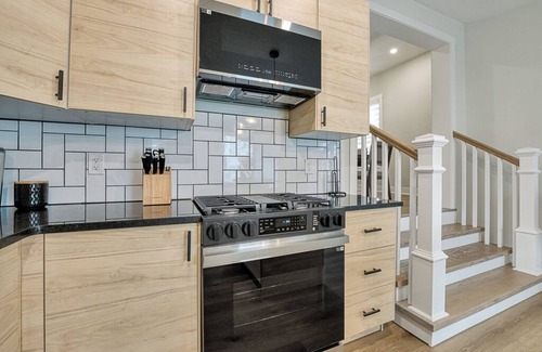 Saint Francis House | 3-bedroom bungalow with WiFi vibrant Milwaukee