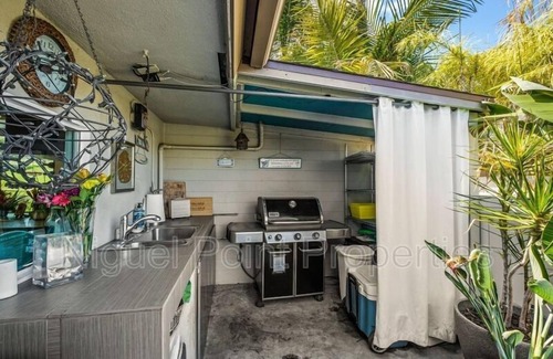 San Juan Capistrano Condo | 3 Bedroom Condo L-460781 by Houzlet