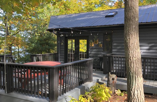 Manitowish Waters Cabin | 3-bedroom cabin - Manitowish Waters Chain of Lakes! Next To Town!