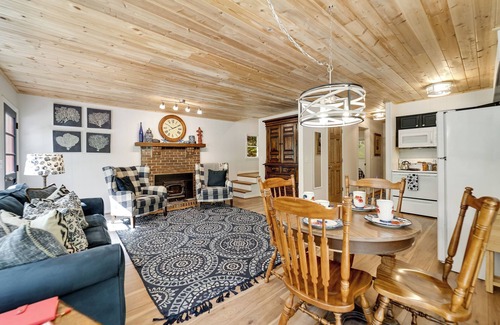 Whittier Ski Chalet | 3-bedroom chalet in marvelous Whittier with fireplace, private balcony