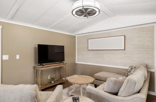 Dade City House | 3 Bedroom, Comfy Home Dade City, Gated Community