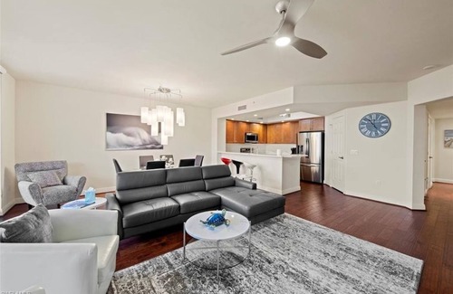 Hammock Bay Condo | 3 Bedroom Condo 96627 by Houzlet