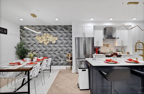 Trinidad Condo | 3-bedroom condo in charming Washington with AC, WiFi. Relax and enjoy
