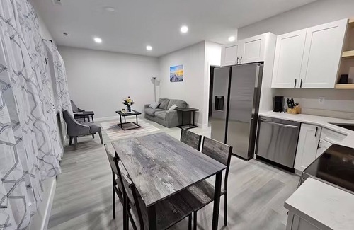 Spirit Lake Condo | 3-bedroom Condo in Spirit Lake with AC, WiFi, two large TVs, close to the lake