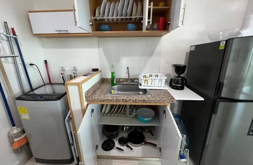 Comuna 4 Apartment | 3 bedroom condo with pool, gym & more! space close Mall & Tairona Park.