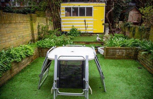 Rochester House | 3 Bedroom Cosy and Spacious House for 6