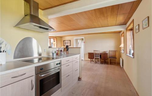 Østermarie House | 3 Bedroom Cozy Home In Østermarie