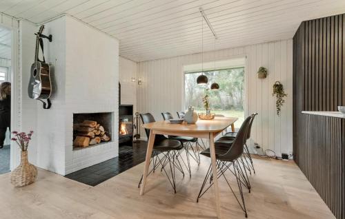 Glesborg House | 3 Bedroom Cozy Home In Glesborg