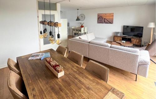 Lemmer House | 3 Bedroom Cozy Home In Lemmer