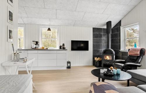 Sønder Vorupør House | 3 Bedroom Cozy Home In Thisted