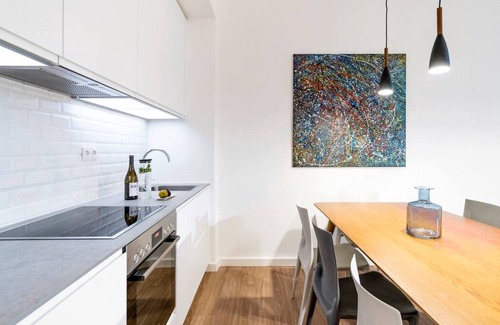 Mitte Apartment | 3-Bedroom Apartment (90sqm) with a Terrace & Garden(2)