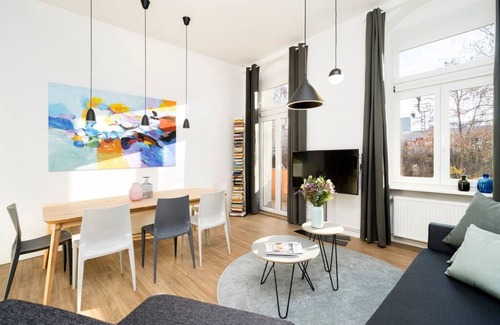 Mitte Apartment | 3-Bedroom Apartment (110sqm) with a comfy balcony(5)