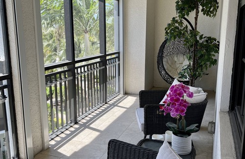 Miromar Lakes Condo | 3 Bedroom + Den 3 1/2 Bathrooms Available for rent in Miromar Lakes.