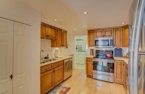 Central Colorado Springs House | 3 Bedroom Downtown with Firepit