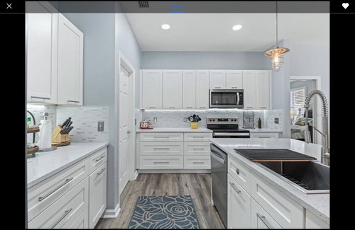 Fellowship House | 3 bedroom Equestrian elegance close to WEC with private pool