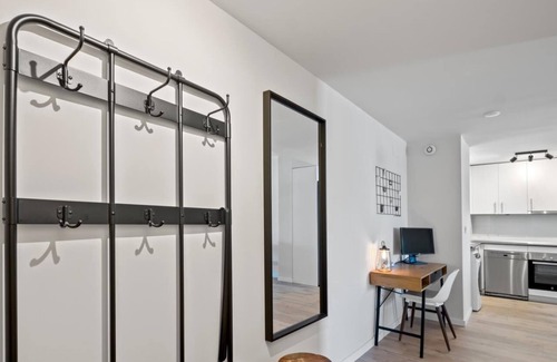 Las Lagunas Apartment | 3 bedroom Flat in Mijas suite with pool and parking
