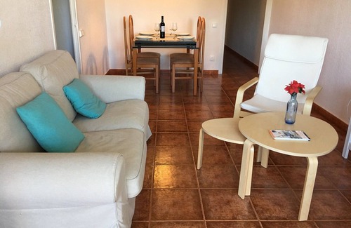 Vilanova I la Geltru Apartment | 3 Bedroom Beautiful Apartment with Terrace