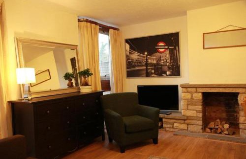 Maida Vale Apartment | 3 bedroom flat in Maida Vale