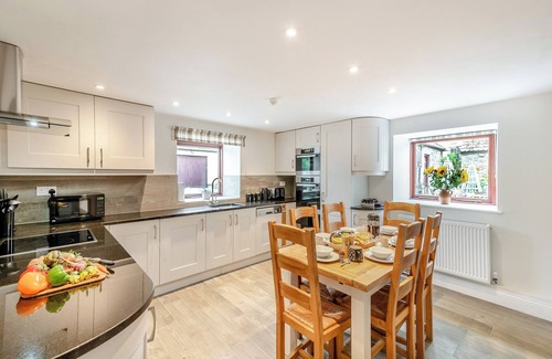 Saltburn-by-the-Sea Cottage | 3 bedroom accommodation in Liverton, near Staithes