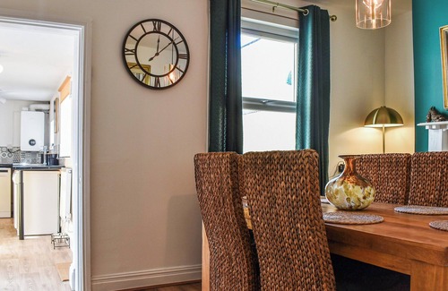 Loftus Cottage | 3 bedroom accommodation in Saltburn-by-the-Sea