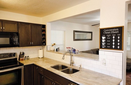 Julian Ranch House | 3 bedroom home away from home. Minutes from DMAFB and downtown Tucson