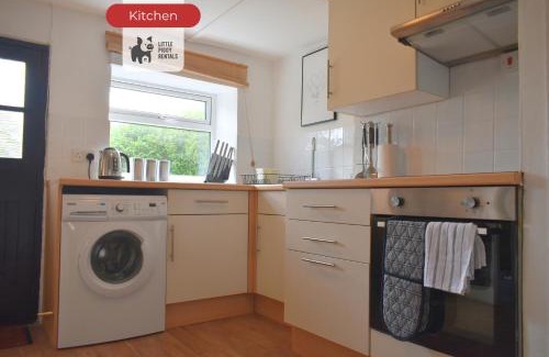 Yardley Hastings House | 3 Bedroom Home By Littlepiggyrentals Short Lets & Serviced Accommodation Northampton With Parking & Wi-Fi
