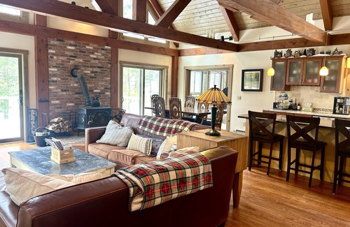 Grantham House | 3 Bedroom Home in Eastman