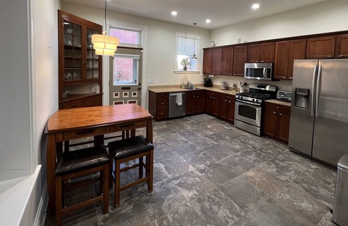 St. Louis House | 3 Bedroom Home in Soulard,near downtown, off street parking.