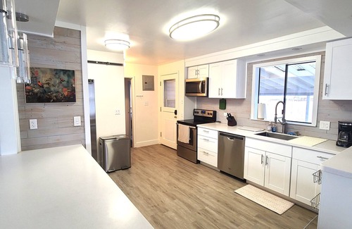 Richland House | 3-bedroom house 3 Miles from PNNL