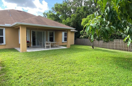 Port Saint Lucie House | 3-bedroom house in fabulous Port St. Lucie with WiFi, AC