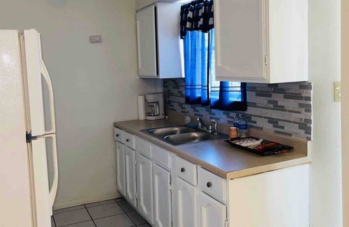 Eagle Pass House | 3-bedroom house in beautiful Eagle Pass with WiFi