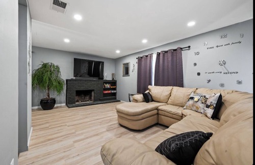 Vallejo Hotel | 3-bedroom house in brilliant Vallejo with WiFi, AC. Enjoy your stay