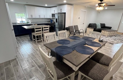 Decatur House | 3-bedroom house in charming Decatur with WiFi, AC. Book now